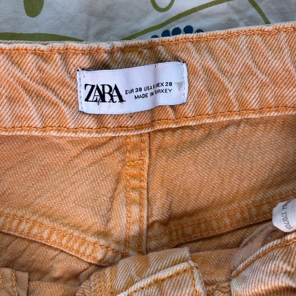 ZARA wide leg jeans size 6